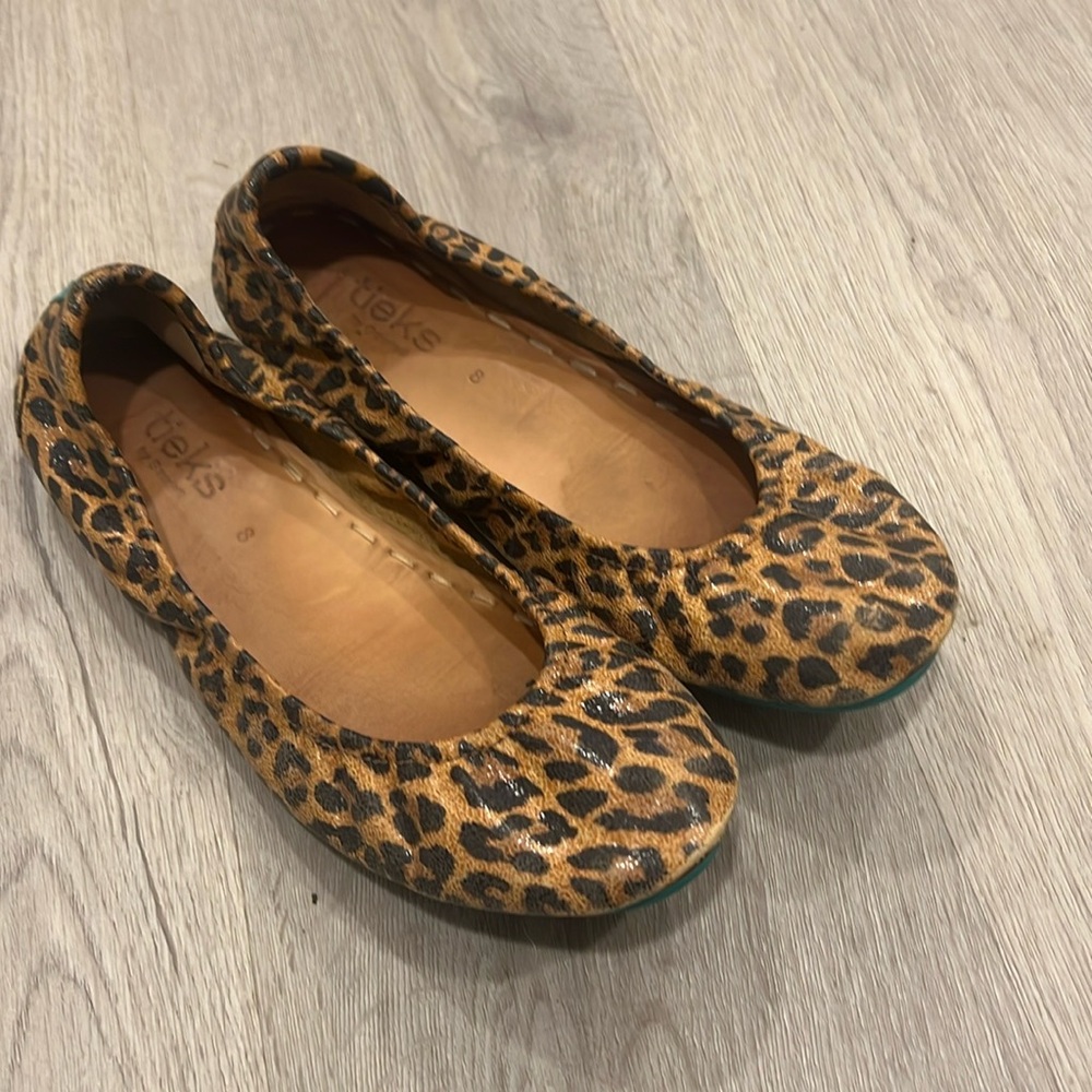 Tieks Sz 8 Leopard Print Ballet Flat